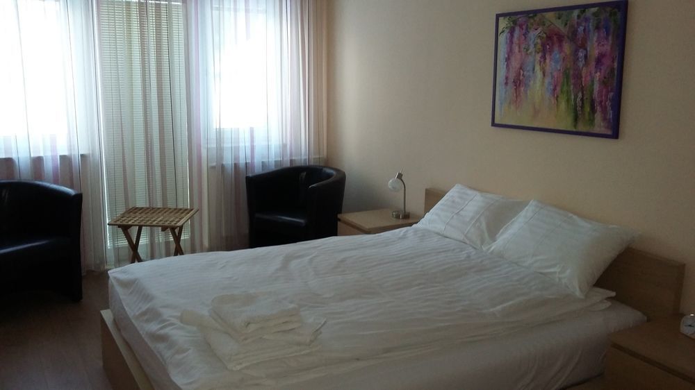 Hotel - Pension Vesta บัดเอลสเตอร์ ภายนอก รูปภาพ