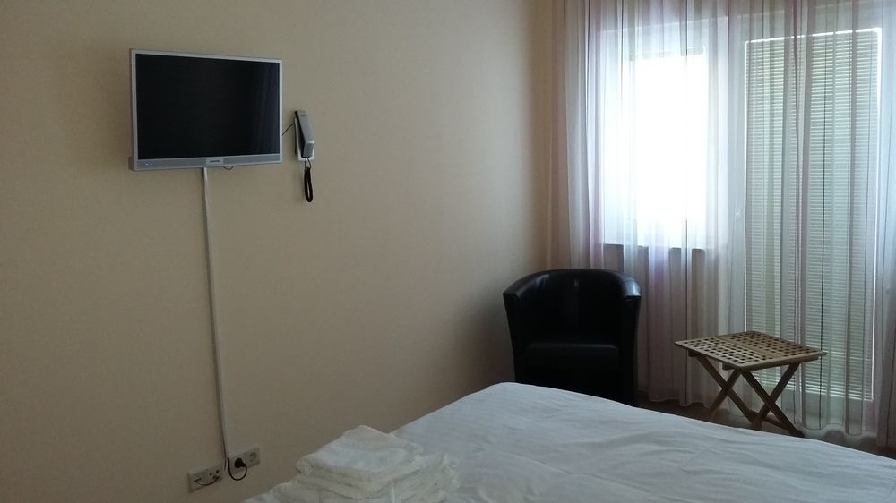 Hotel - Pension Vesta บัดเอลสเตอร์ ภายนอก รูปภาพ