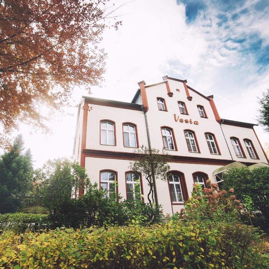 Hotel - Pension Vesta บัดเอลสเตอร์ ภายนอก รูปภาพ